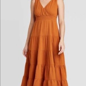 NWT Universal Thread Sleeveless Tiered Dress